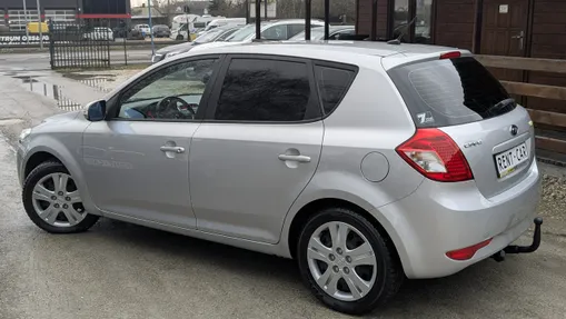 KIA Cee'd -