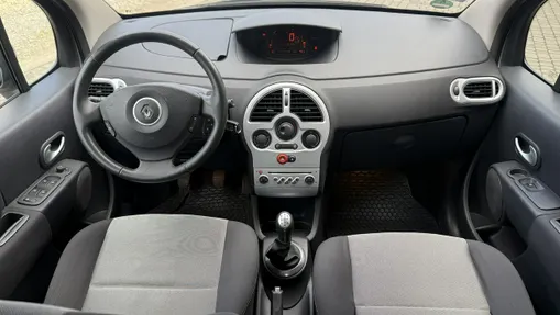 RENAULT Modus -