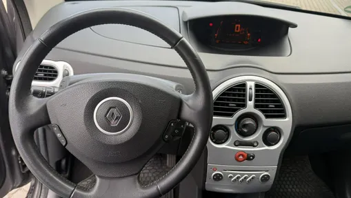 RENAULT Modus -