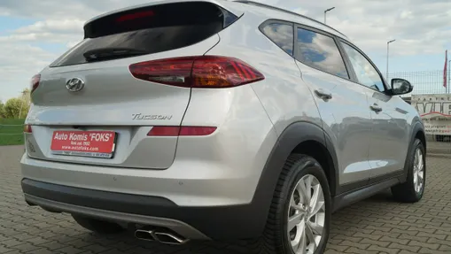HYUNDAI Tucson -