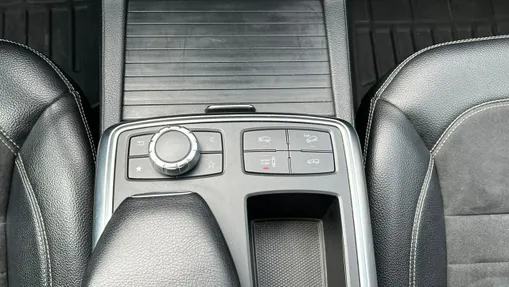 MERCEDES-BENZ ML -