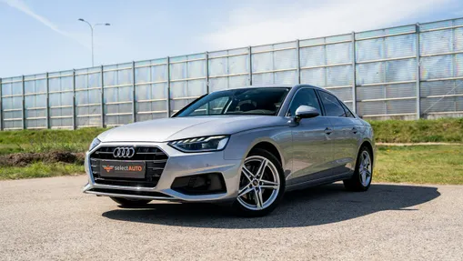 AUDI A4 -
