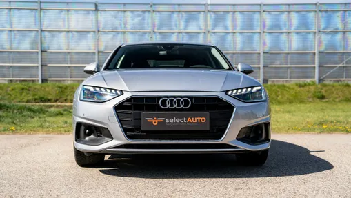 AUDI A4 -