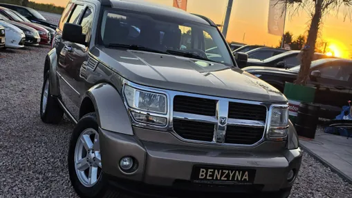 DODGE Nitro -
