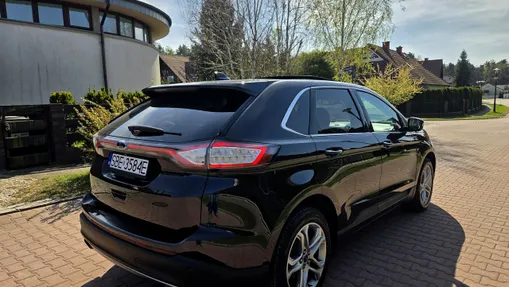 FORD Edge -