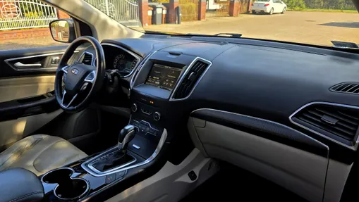 FORD Edge -