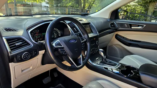 FORD Edge -