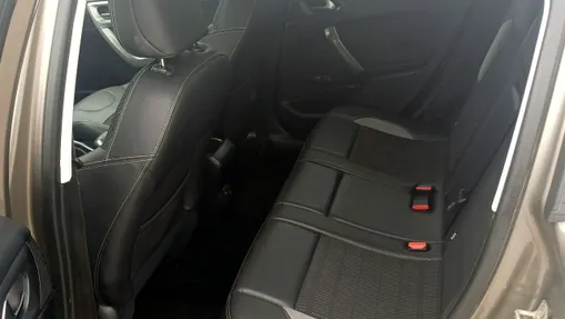 PEUGEOT 2008 -
