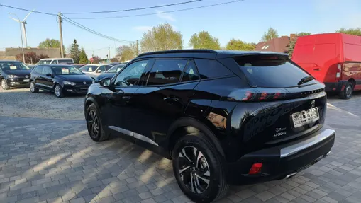 PEUGEOT 2008 -