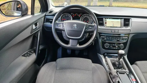 PEUGEOT 508 -