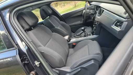 PEUGEOT 508 -
