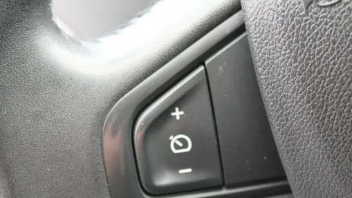 RENAULT Megane -