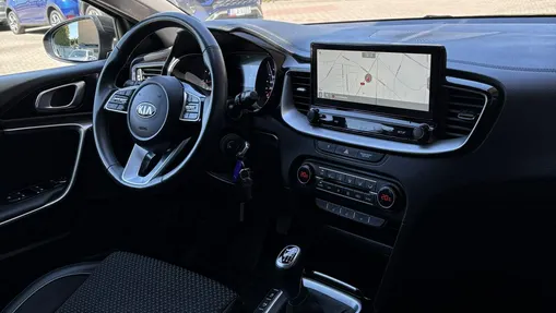 KIA XCeed -
