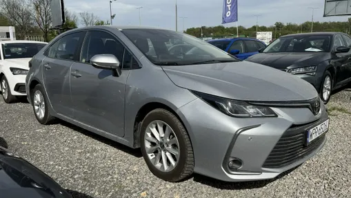 TOYOTA Corolla -