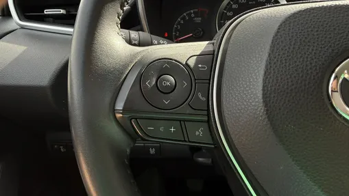 TOYOTA Corolla -