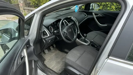 OPEL Astra -