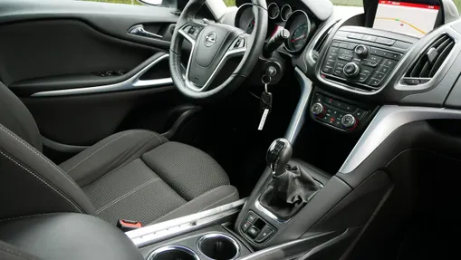 OPEL Zafira -
