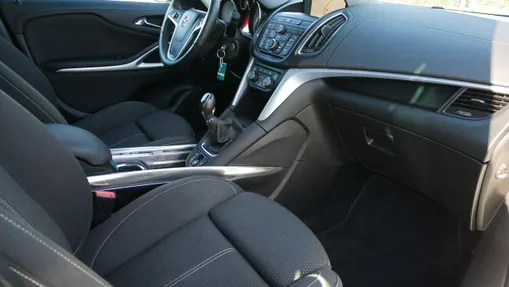 OPEL Zafira -
