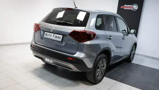 SUZUKI Vitara -