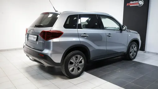 SUZUKI Vitara -