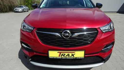 OPEL Grandland X -