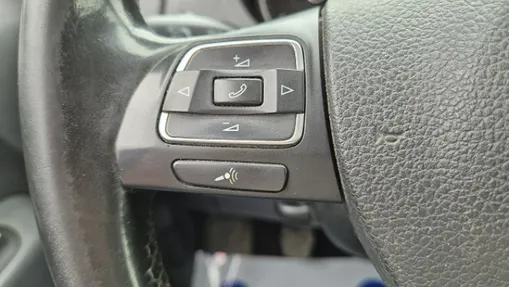 VOLKSWAGEN Amarok -