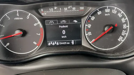 OPEL Zafira -