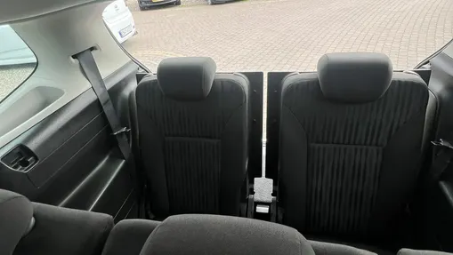 OPEL Zafira -