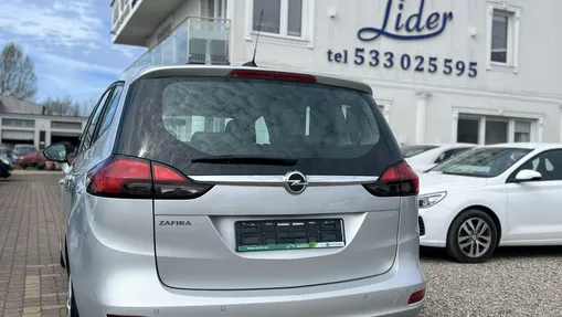 OPEL Zafira -