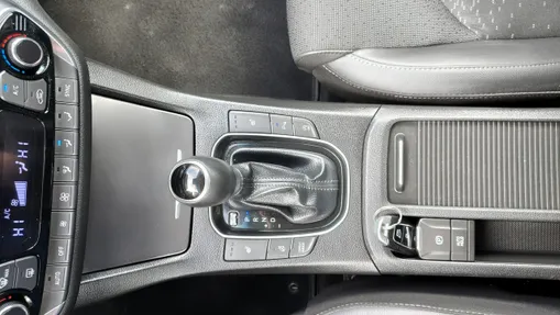 HYUNDAI i30 -
