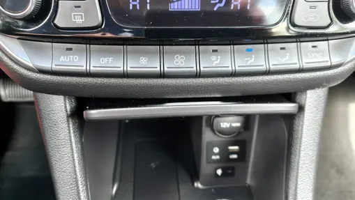 HYUNDAI i30 -