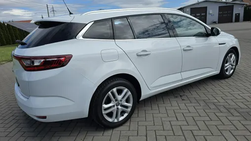 RENAULT Megane -