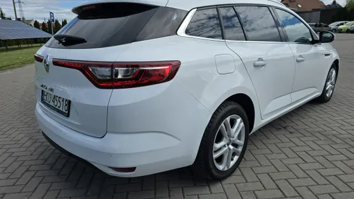 RENAULT Megane -