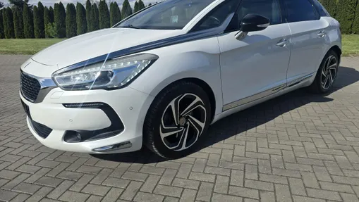 CITROEN DS5 -