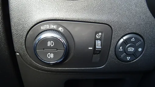 OPEL Crossland X -