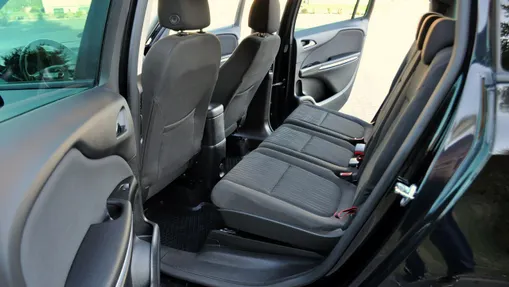OPEL Zafira -