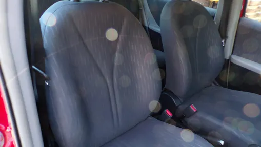 TOYOTA Yaris -