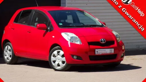 TOYOTA Yaris -