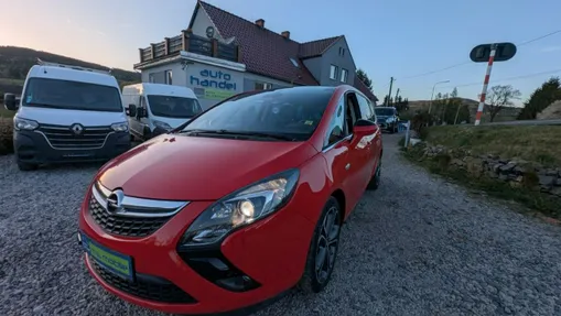 OPEL Zafira -