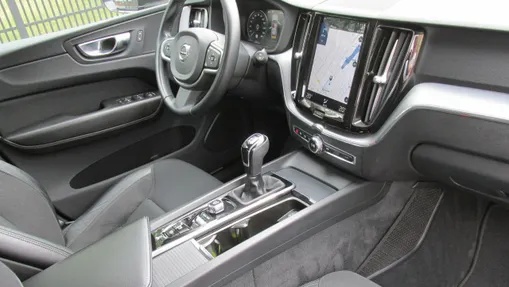 VOLVO XC60 -