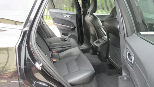 VOLVO XC60 -