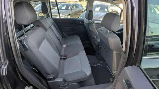 OPEL Zafira -