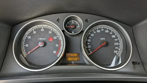 OPEL Zafira -
