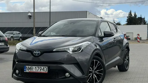 TOYOTA C-HR -