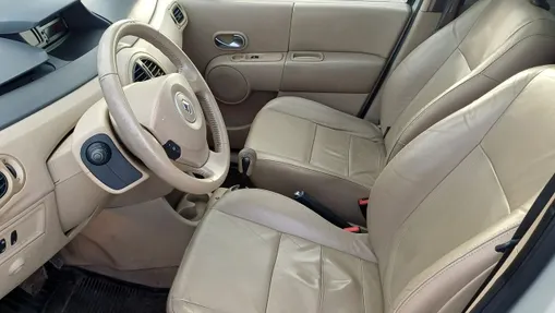 RENAULT Modus -