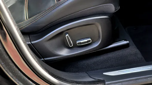 JAGUAR F-Pace -
