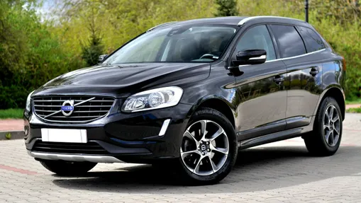 VOLVO XC60 -