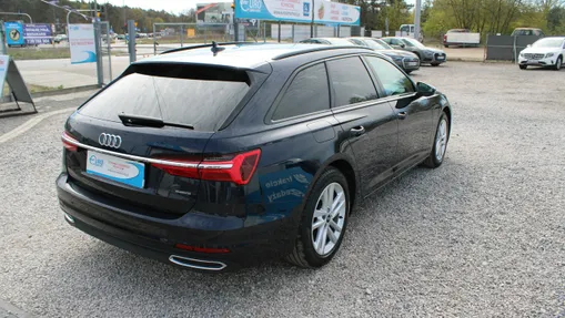 AUDI A6 -