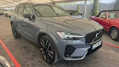 VOLVO XC60 -