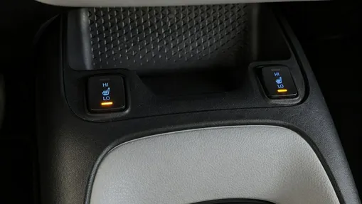TOYOTA Corolla -